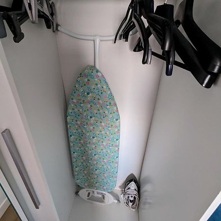 Cosy Guest Room In A Family Home With Free Parking EDI Eksteriør billede